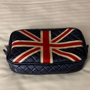 Union Jack Quilted Toiletry Bag